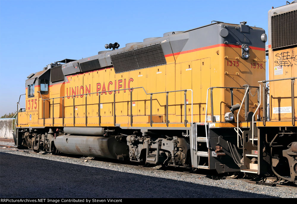 UP ex SP GP40P-2 #1375